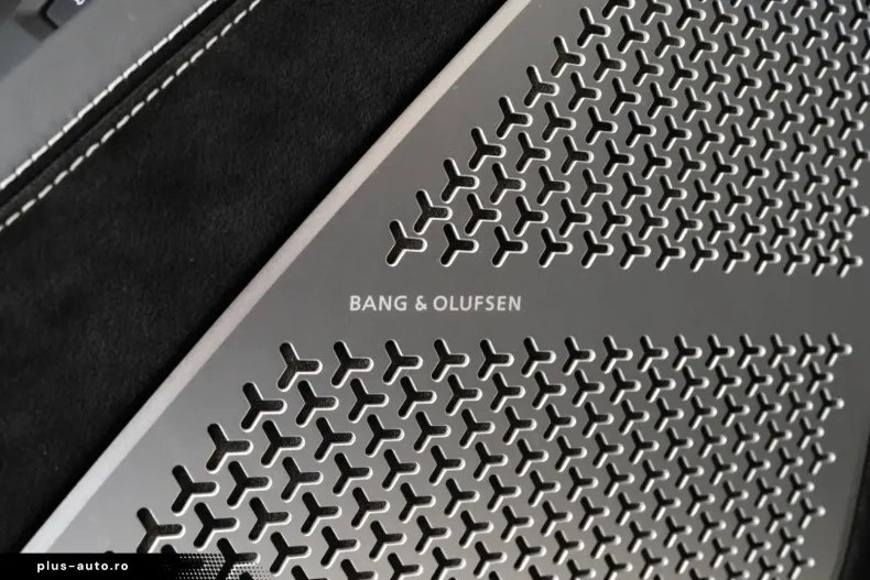 Lamborghini Urus din 2023 cu 10.511 km - oferta LAM177151 - foto 32