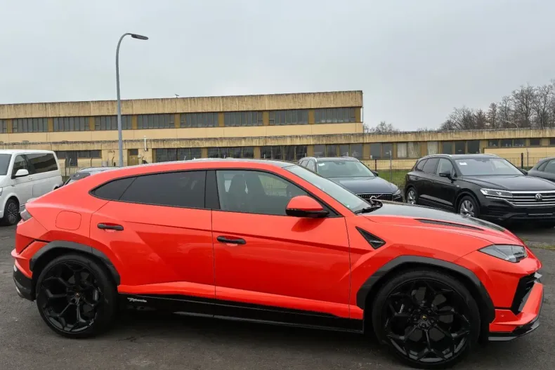 Lamborghini Urus din 2023 cu 40.000 km - oferta LAM177152 - foto 4