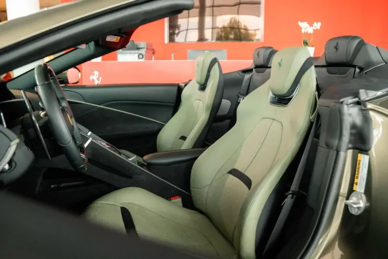 Ferrari Roma din 2024 cu 9.055 km - oferta FER177153 - foto 26