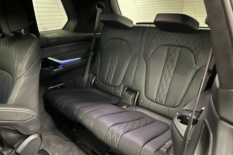 BMW X7 din 2025 cu 15.087 km - oferta BMW177158 - foto 17