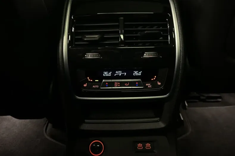 BMW X7 din 2025 cu 15.087 km - oferta BMW177158 - foto 23