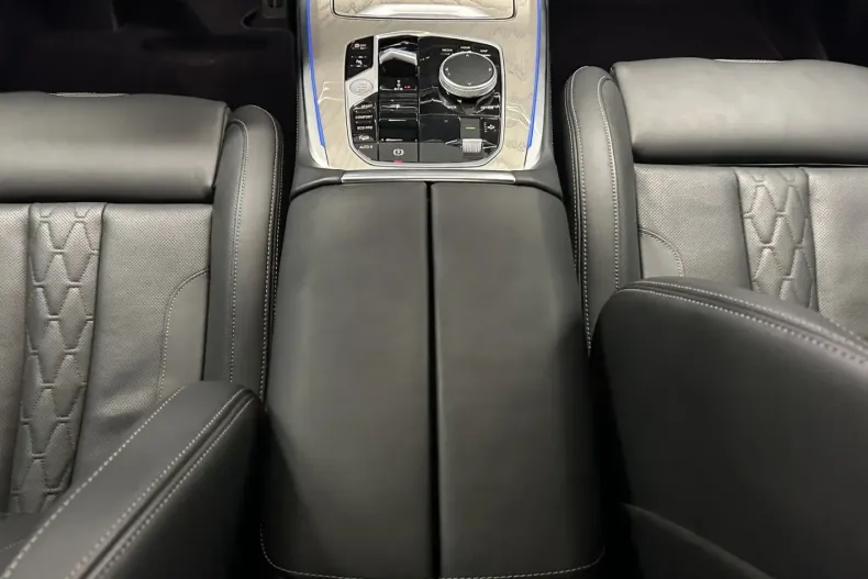 BMW X7 din 2025 cu 15.087 km - oferta BMW177158 - foto 25