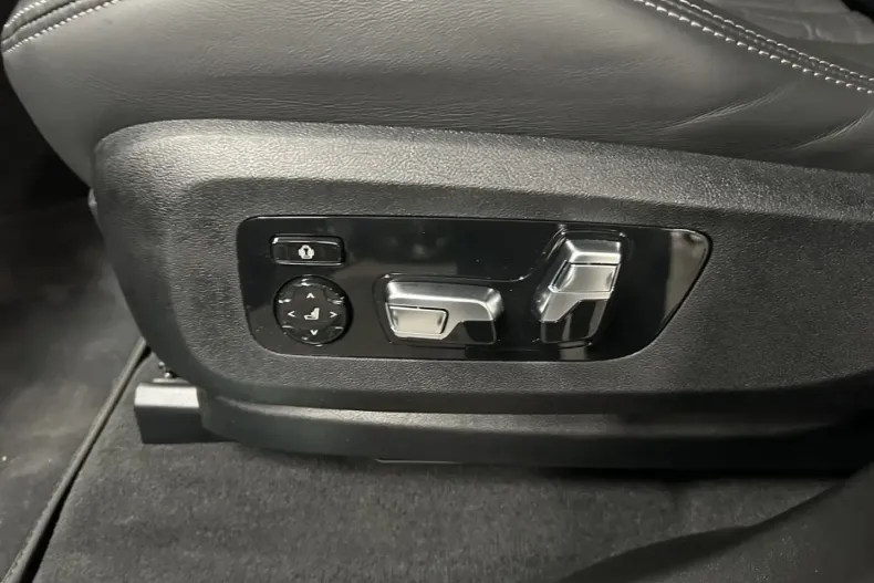 BMW X7 din 2025 cu 15.087 km - oferta BMW177158 - foto 35