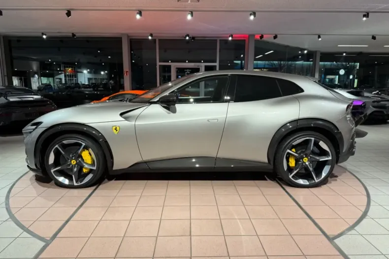 Ferrari Purosangue din 2024 cu 4.732 km - oferta FER177164 - foto 6