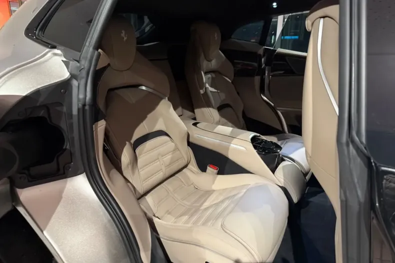 Ferrari Purosangue din 2024 cu 4.732 km - oferta FER177164 - foto 18