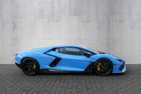 Lamborghini Revuelto din 2024 cu 5.780 km - oferta LAM177166 - foto 2
