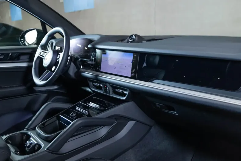 Porsche Cayenne din 2025 cu 19.900 km - oferta POR177169 - foto 19