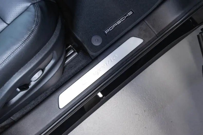 Porsche Cayenne din 2025 cu 19.900 km - oferta POR177169 - foto 29