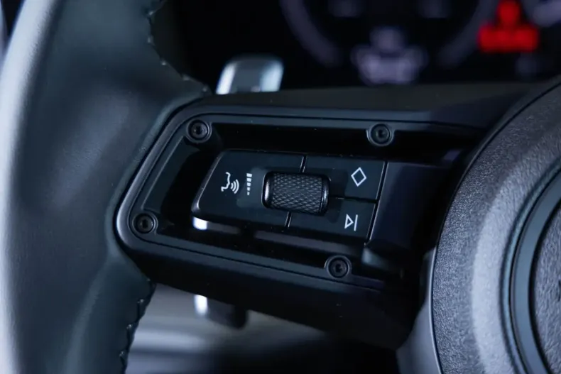 Porsche Cayenne din 2025 cu 19.900 km - oferta POR177169 - foto 33