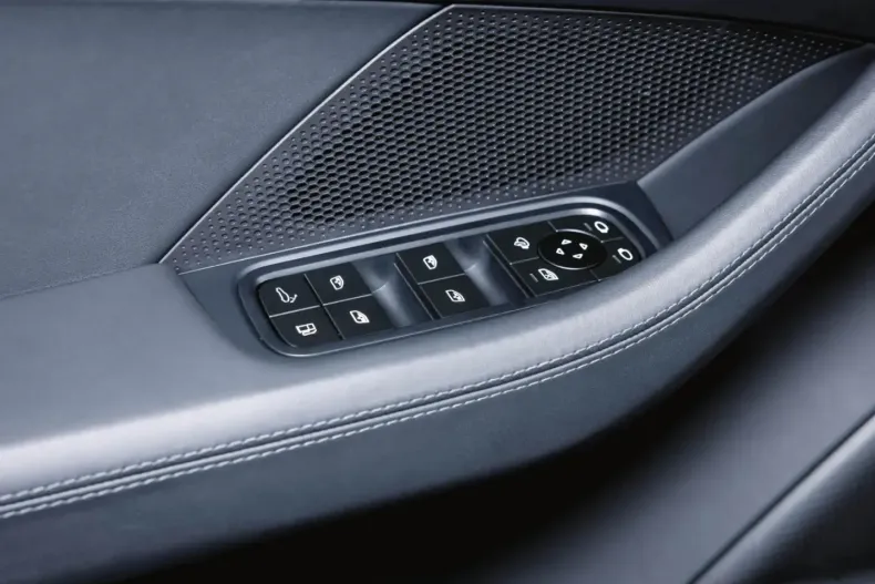 Porsche Panamera din 2025 cu 16.700 km - oferta POR177170 - foto 24