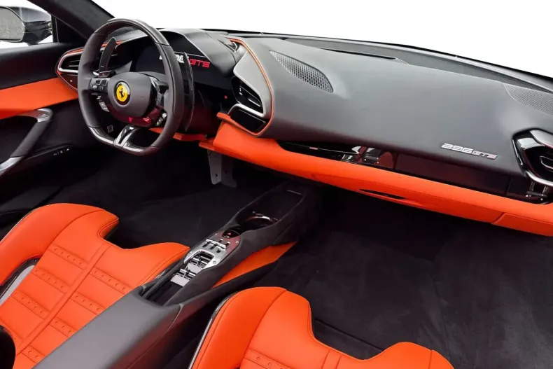 Ferrari 296 GTS din 2025 cu 1.100 km - oferta FER177174 - foto 16