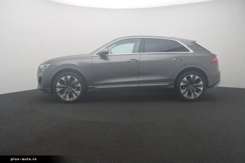 Audi Q8 din 2023 cu 11.681 km - oferta AUD177175 - foto 2