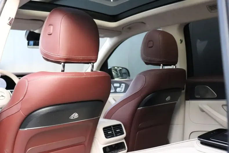 Mercedes-Benz GLS 600 din 2023 cu 70.400 km - oferta MER177189 - foto 11