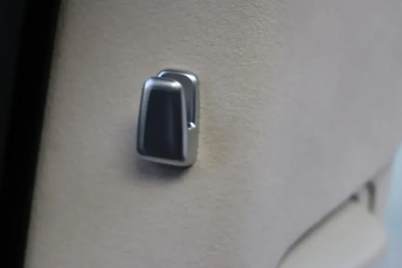 Mercedes-Benz GLS 600 din 2023 cu 70.400 km - oferta MER177189 - foto 20