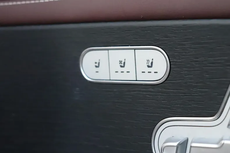 Mercedes-Benz GLS 600 din 2023 cu 70.400 km - oferta MER177189 - foto 24