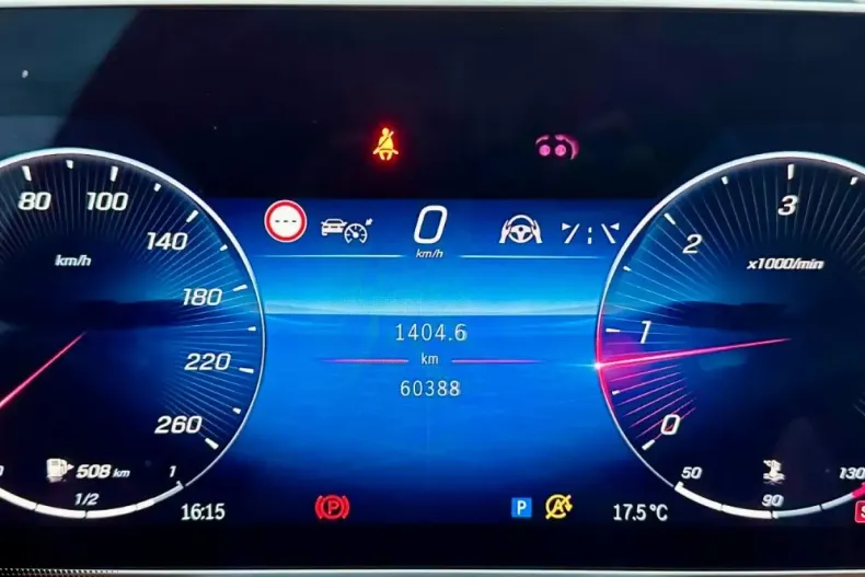 Mercedes-Benz S 400 din 2023 cu 60.387 km - oferta MER177195 - foto 27