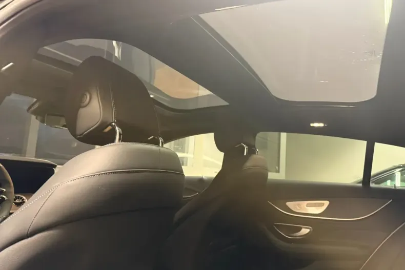 Mercedes-Benz AMG GT din 2022 cu 33.486 km - oferta MER177197 - foto 18