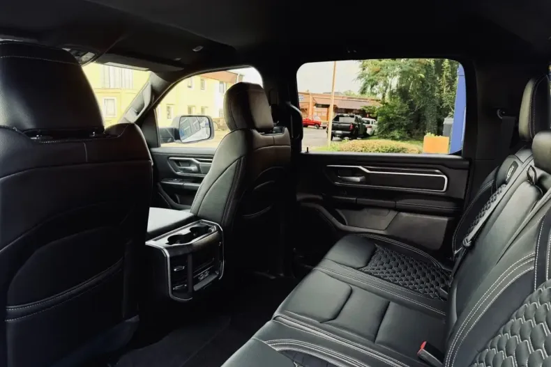 Dodge RAM din 2023 cu 2.500 km - oferta DOD177211 - foto 38