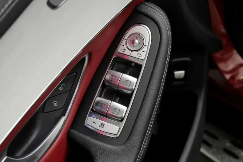 Mercedes-Benz GLC 200 din 2022 cu 100.814 km - oferta MER177223 - foto 12