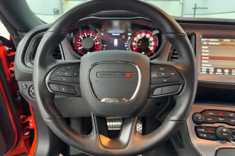 Dodge Challenger din 2023 cu 19.877 km - oferta DOD177225 - foto 25