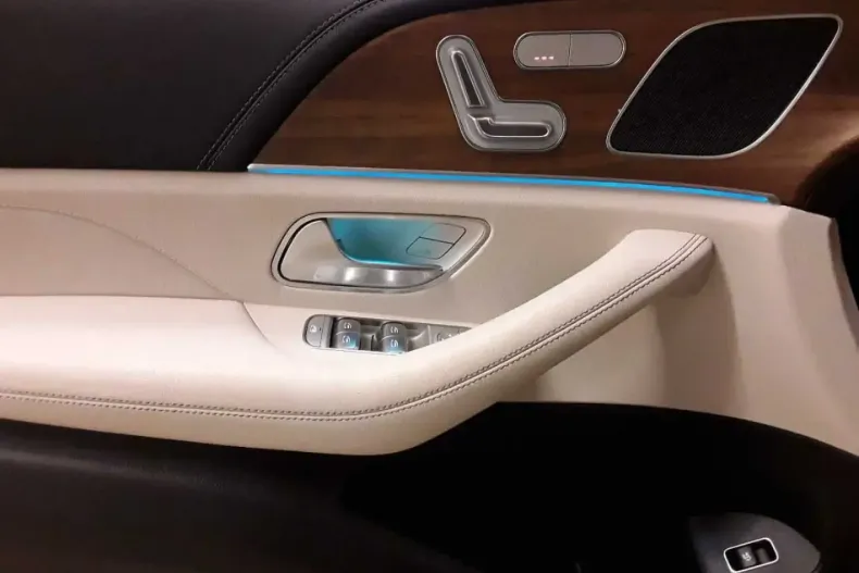 Mercedes-Benz GLE 350 din 2022 cu 65.121 km - oferta MER177238 - foto 10