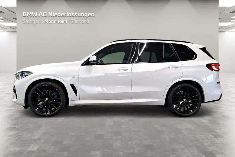 BMW X5 din 2022 cu 71.671 km - oferta BMW177247 - foto 2