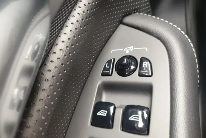 Volvo XC90 din 2021 cu 58.950 km - oferta VOL177250 - foto 14