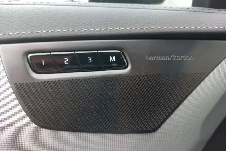 Volvo XC90 din 2024 cu 16.820 km - oferta VOL177261 - foto 24