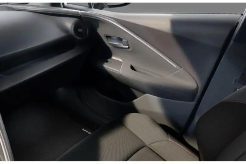 Toyota C-HR din 2024 cu 18.535 km - oferta TOY177263 - foto 9