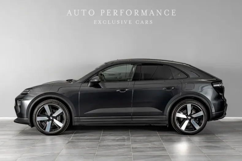 Porsche Macan din 2024 cu 6.980 km - oferta POR177268 - foto 3