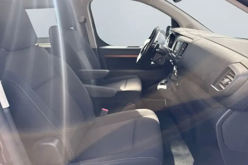 Toyota Proace (Verso) din 2024 cu 18.586 km - oferta TOY177278 - foto 9