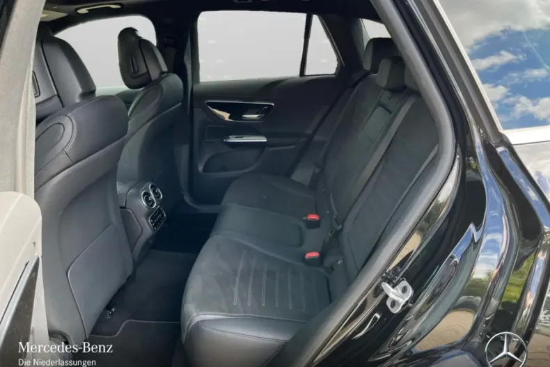 Mercedes-Benz GLC 300 din 2024 cu 14.220 km - oferta MER177281 - foto 8