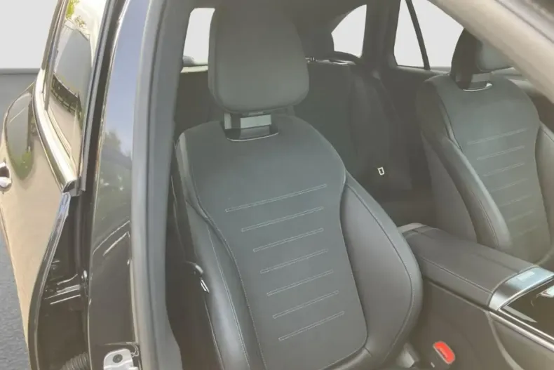 Mercedes-Benz GLC 300 din 2024 cu 13.500 km - oferta MER177287 - foto 10