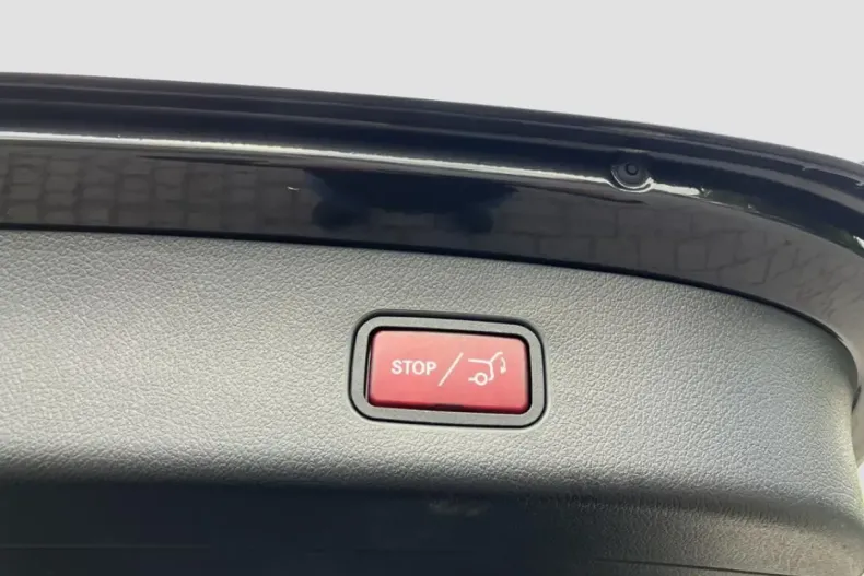 Mercedes-Benz GLC 300 din 2024 cu 13.500 km - oferta MER177287 - foto 17