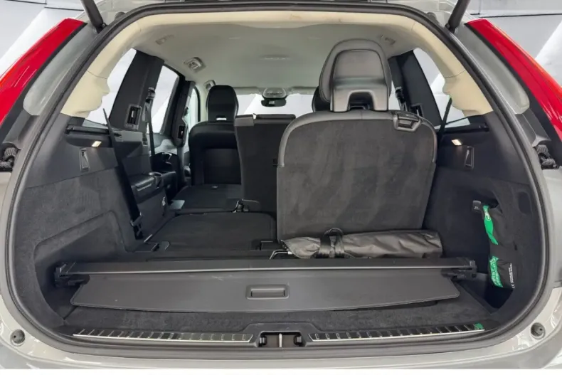 Volvo XC90 din 2024 cu 27.980 km - oferta VOL177296 - foto 13