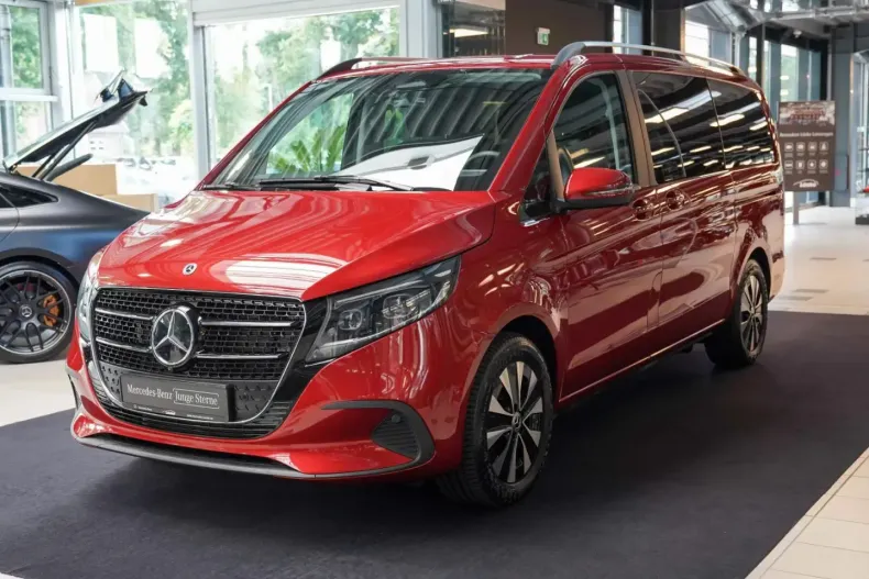 Mercedes-Benz V 220 din 2024 cu 11.895 km - oferta MER177301 - foto 1