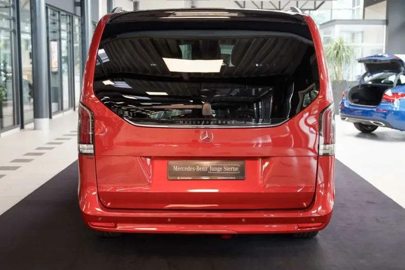 Mercedes-Benz V 220 din 2024 cu 11.895 km - oferta MER177301 - foto 4