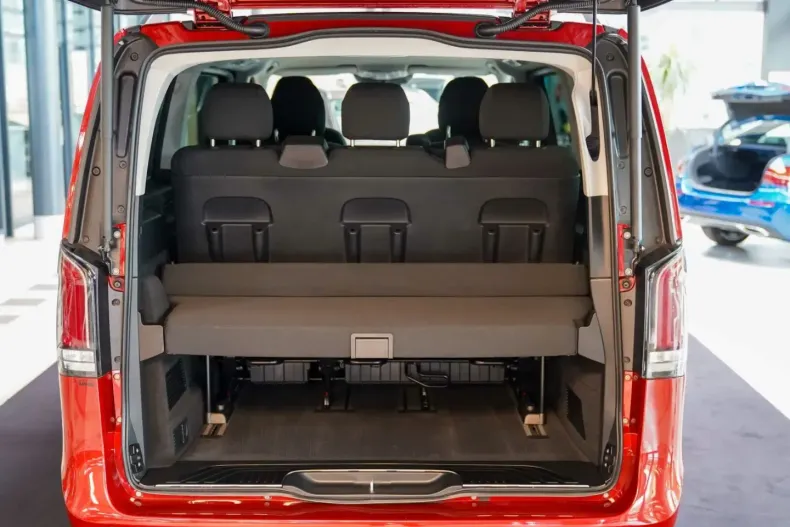 Mercedes-Benz V 220 din 2024 cu 11.895 km - oferta MER177301 - foto 5