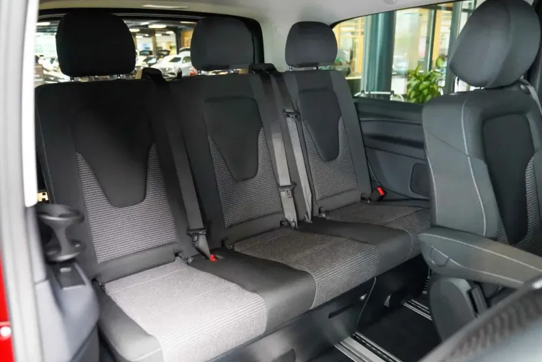 Mercedes-Benz V 220 din 2024 cu 11.895 km - oferta MER177301 - foto 10