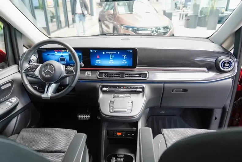 Mercedes-Benz V 220 din 2024 cu 11.895 km - oferta MER177301 - foto 11