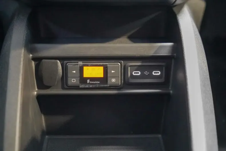 Mercedes-Benz V 220 din 2024 cu 11.895 km - oferta MER177301 - foto 13