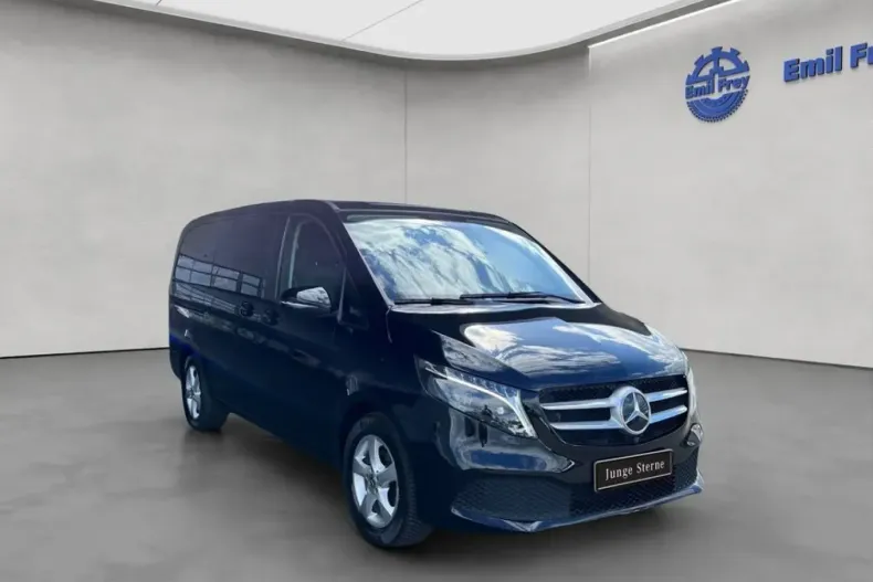 Mercedes-Benz V 220 din 2023 cu 37.715 km - oferta MER177310 - foto 1