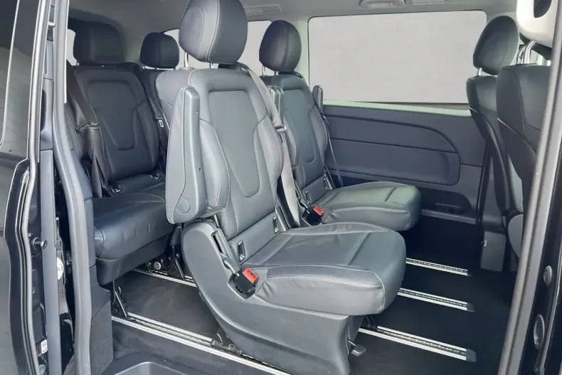 Mercedes-Benz V 220 din 2023 cu 37.715 km - oferta MER177310 - foto 14