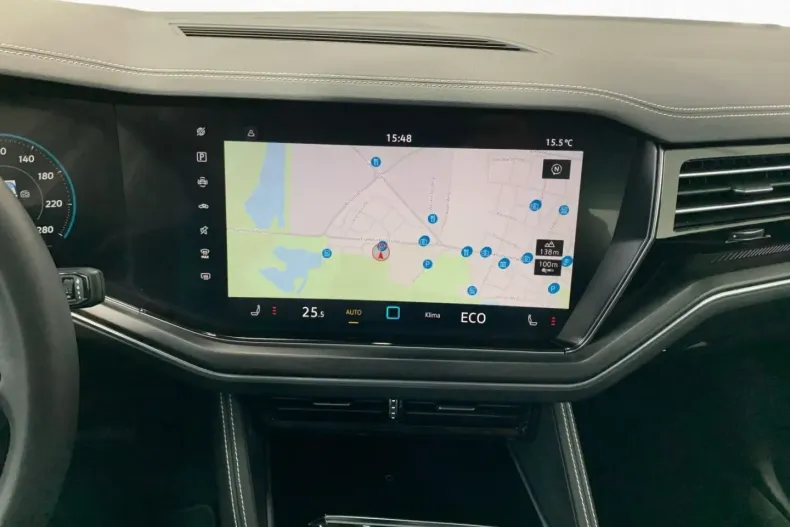 Volkswagen Touareg din 2024 cu 17.600 km - oferta VOL177315 - foto 12