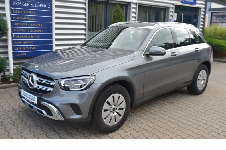 Mercedes-Benz GLC 220 din 2022 cu 84.883 km - oferta MER177330 - foto 1