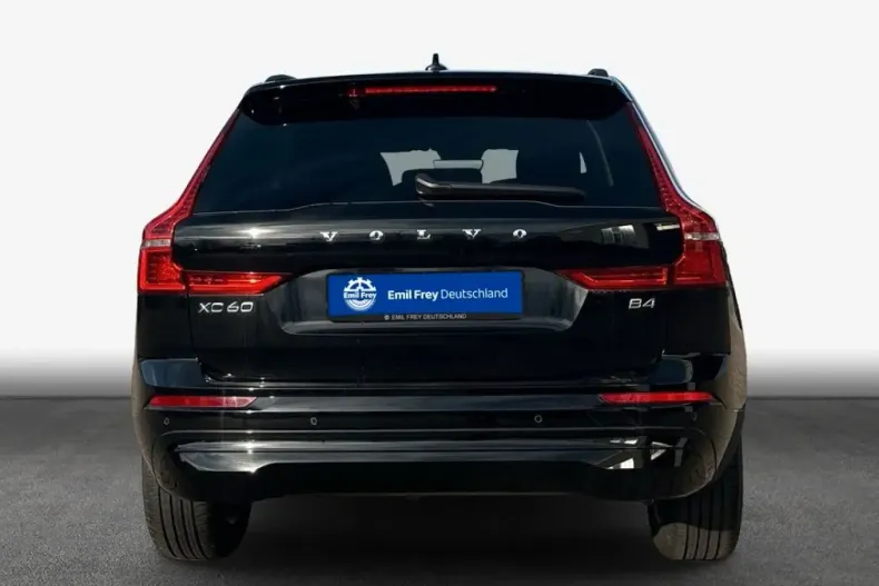 Volvo XC60 din 2023 cu 45.363 km - oferta VOL177335 - foto 4