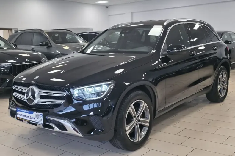Mercedes-Benz GLC 220 din 2021 cu 94.899 km - oferta MER177337 - foto 2