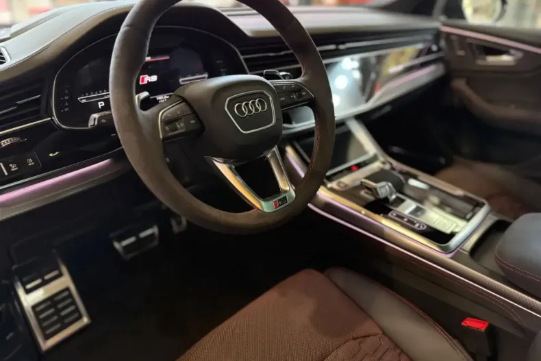 Audi RSQ8 din 2025 cu 1.370 km - oferta AUD177345 - foto 11