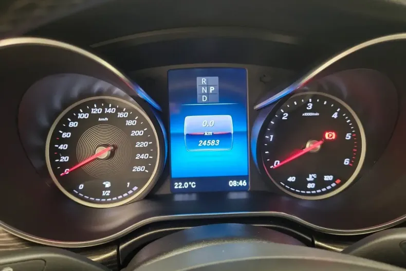 Mercedes-Benz V 250 din 2023 cu 24.680 km - oferta MER177354 - foto 14