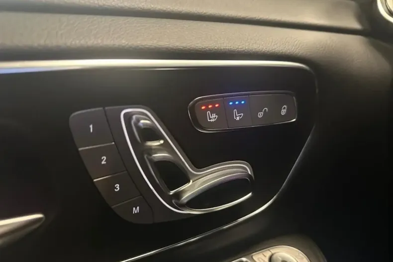 Mercedes-Benz V 300 din 2025 cu 25.000 km - oferta MER177357 - foto 17